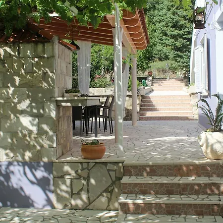 Croatia Feriehus Lovorno