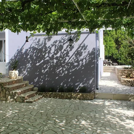 Croatia Feriehus Lovorno