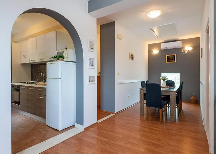 Casa de Férias Croatia Lovorno